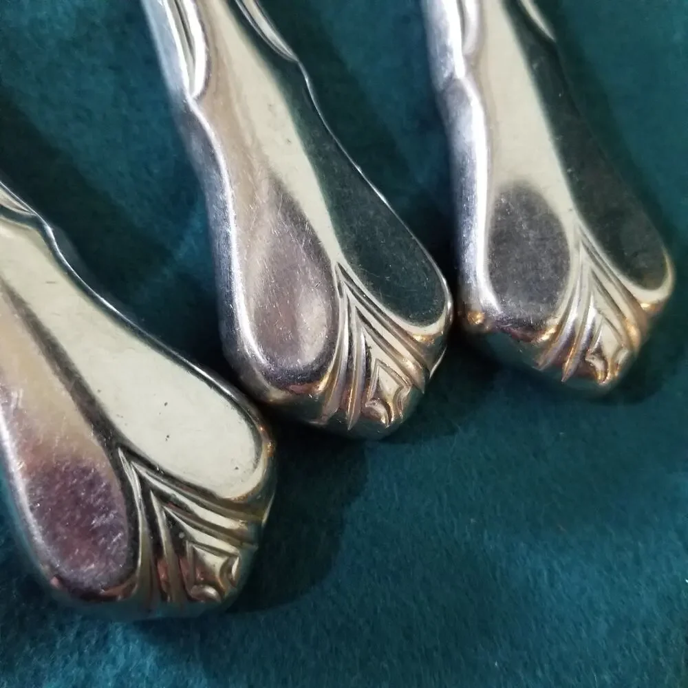 Set Of 3 Oneida Gatsby Knives Northland Stainless 8 3/4